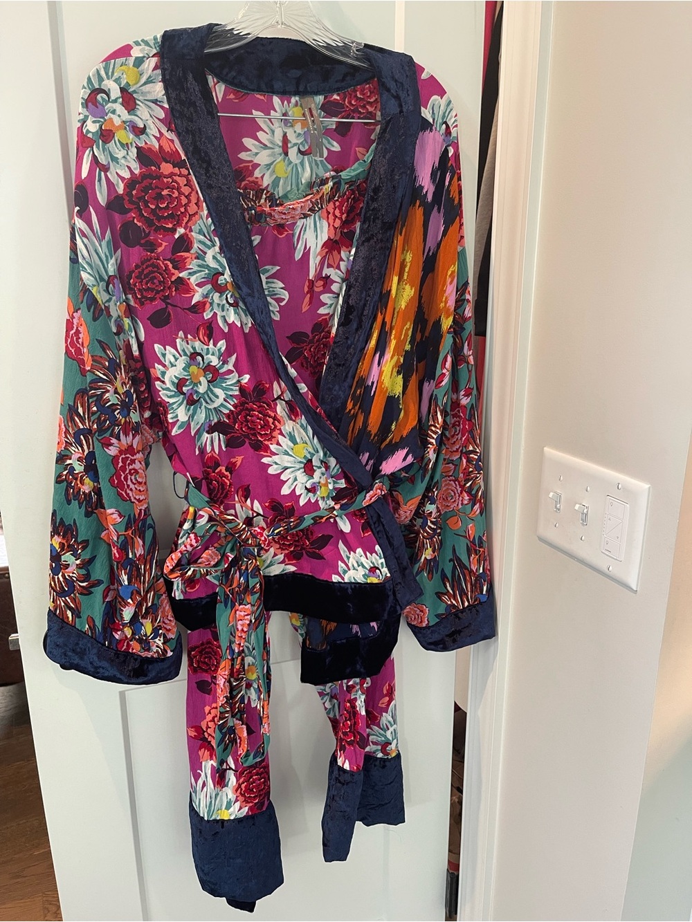 Anthropologie pajama bottom & wrap top kimono set